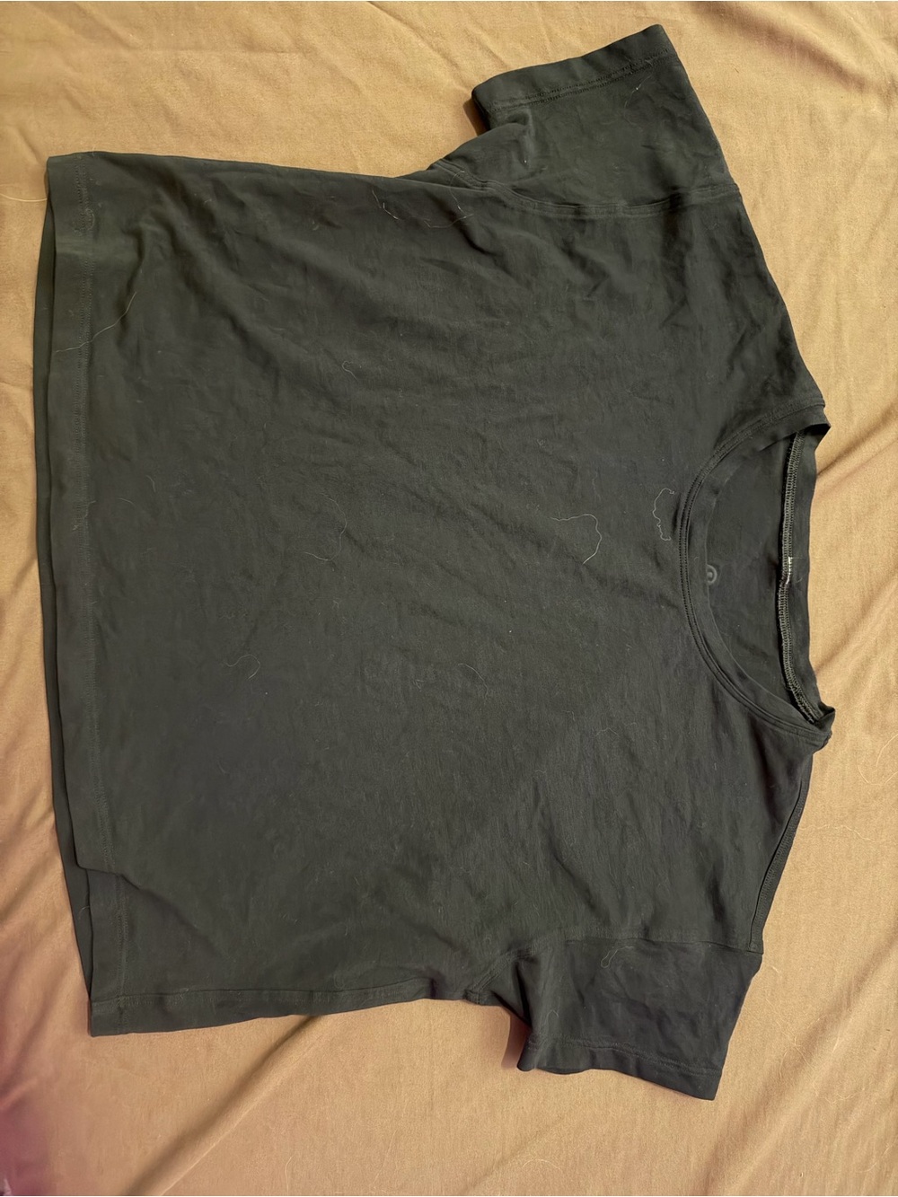 Lululemon Women’s black t shirt